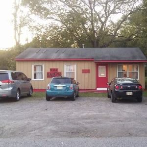 Meet your Posher, Kaybar